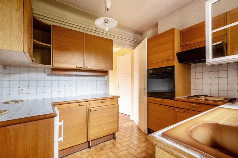 Maison - 80 m² - 5 pièces