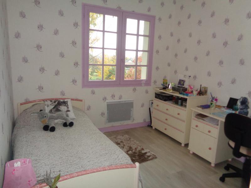 Maison - 216 m² - 10 pièces