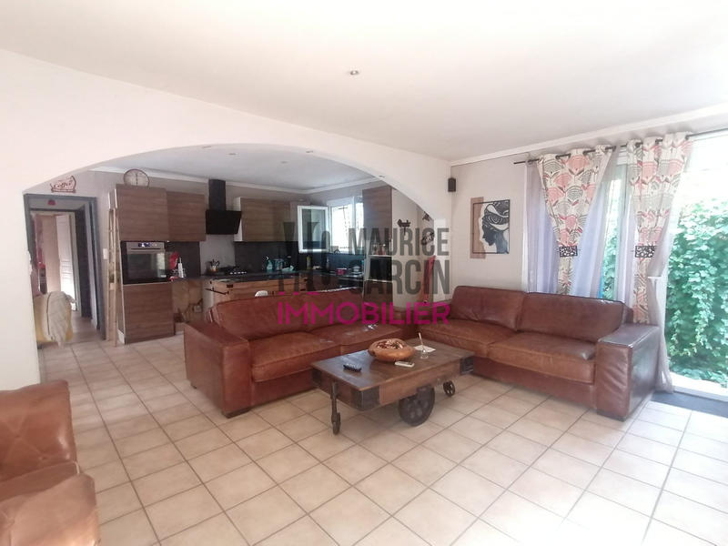 Maison - 117 m² - 6 pièces