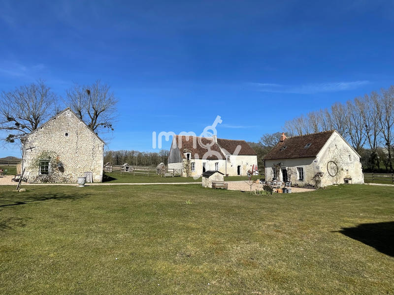 Propriété - 480 m² - 10 pièces