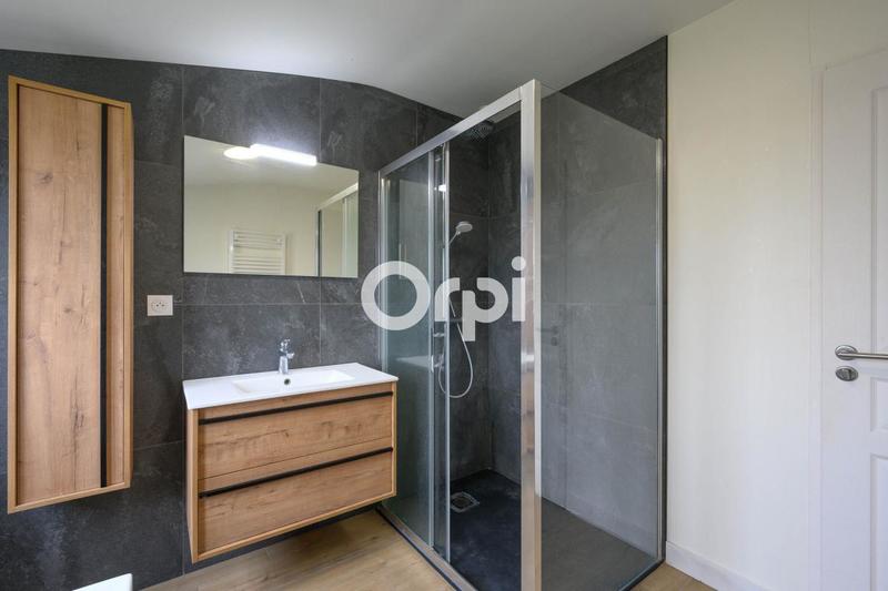 Maison - 98 m² - 5 pièces