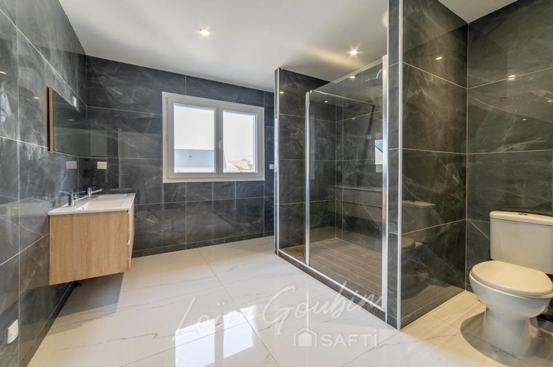 Maison - 131 m² - 5 pièces