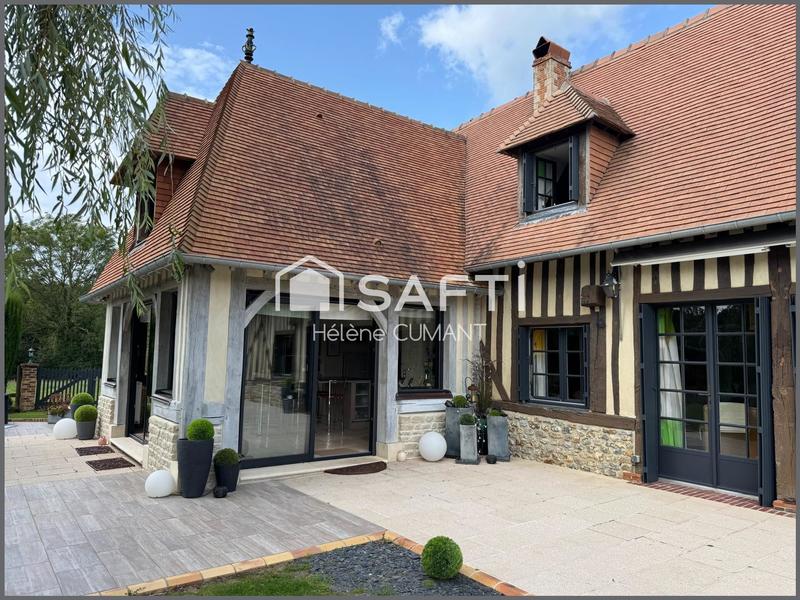 Maison - 245 m² - 9 pièces