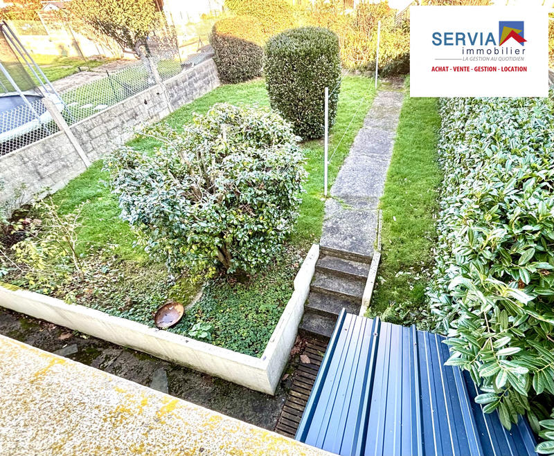 Maison traditionnelle - 104 m² - 5 pièces