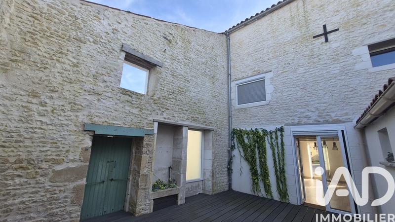 Maison - 91 m² - 5 pièces