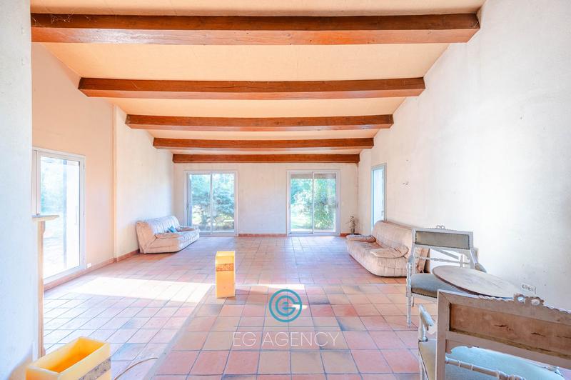 Maison - 200 m² - 6 pièces