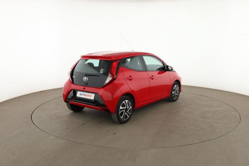 Toyota Aygo 1.0 Vvt-i X-Play 5p 72 ch