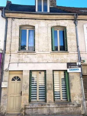 Maison en pierre - 100 m² - 5 pièces