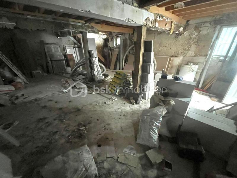 Immeuble - 150 m² - 4 pièces