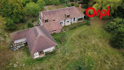 Maison - 260 m² - 8 pièces