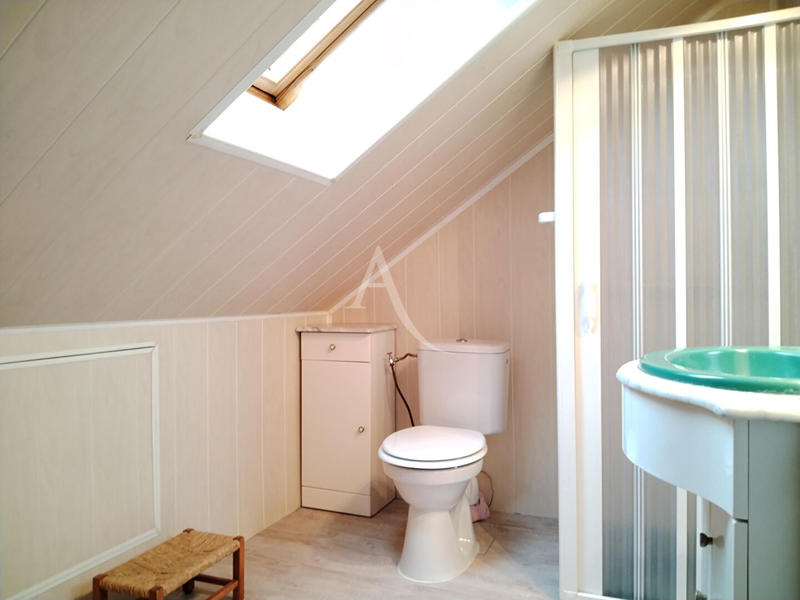 Maison - 80 m² - 5 pièces