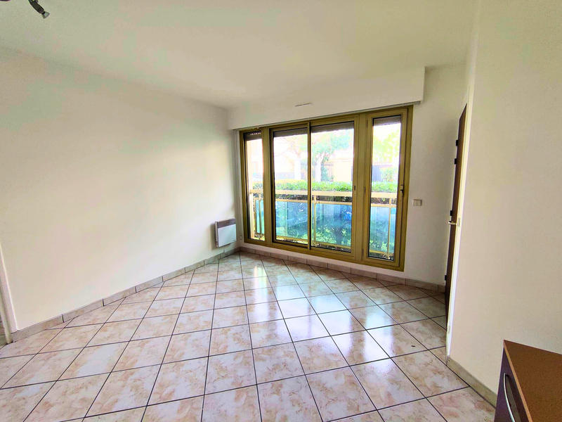 Bureau - 51 m² - 2 pièces