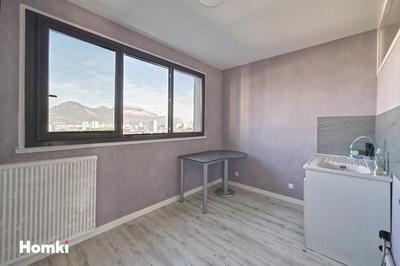 Appartement - 76 m² - 4 pièces