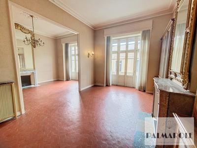 Appartement - 166 m² - 4 pièces