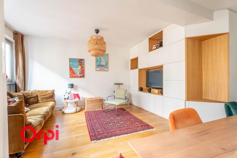Appartement - 80 m² - 4 pièces