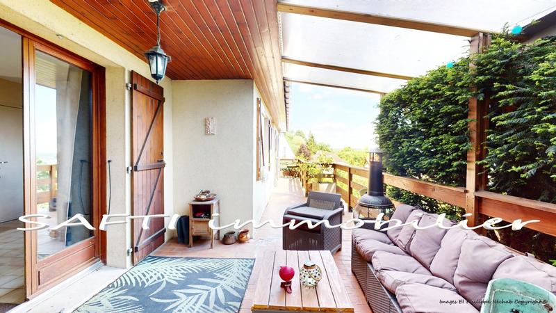 Maison - 115 m² - 6 pièces