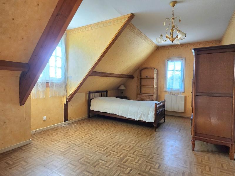 Maison - 135 m² - 6 pièces