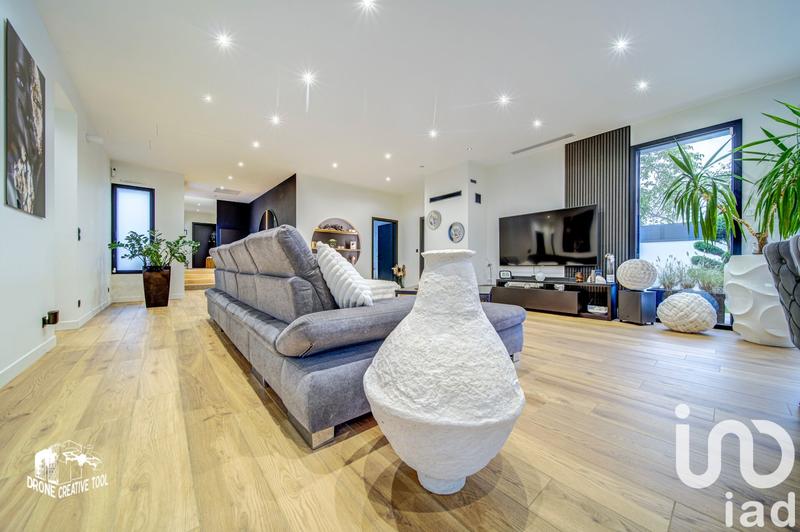 Maison de maîtres - 150 m² - 6 pièces