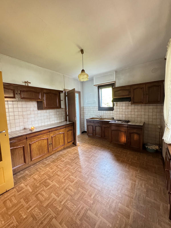 Maison - 194 m² - 6 pièces