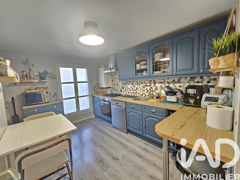 Maison - 83 m² - 4 pièces