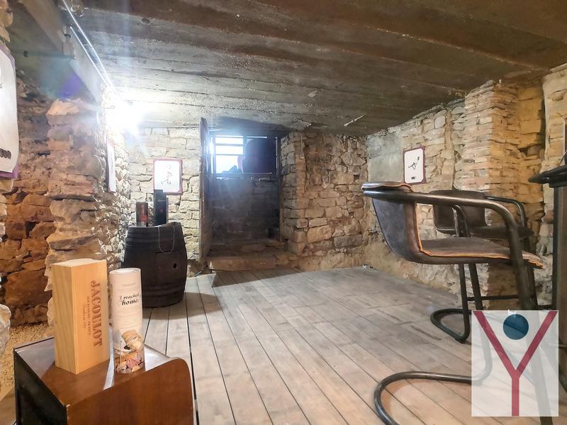 Maison ancienne - 88 m² - 3 pièces