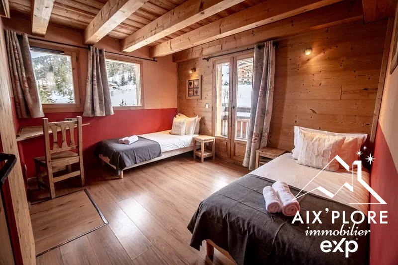 Châlet - 148 m² - 6 pièces