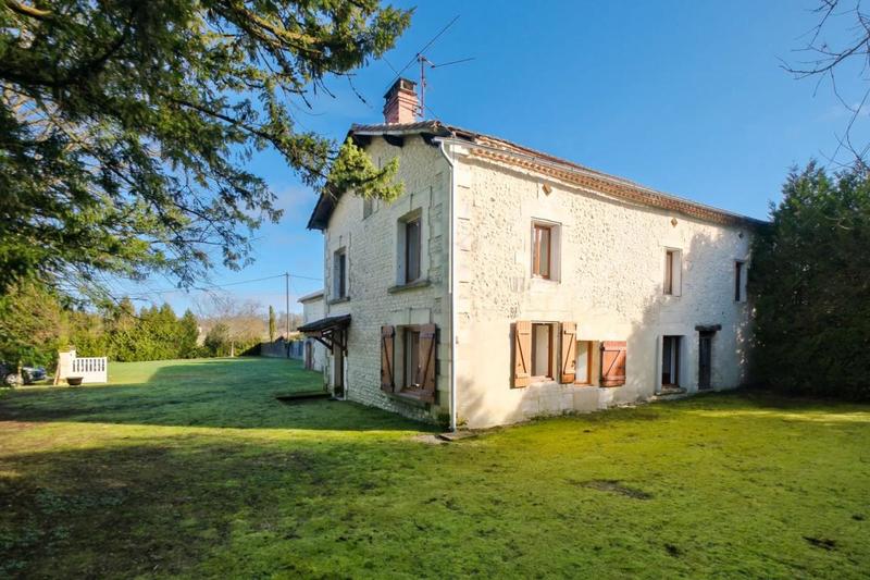 Maison - 125 m² - 4 pièces
