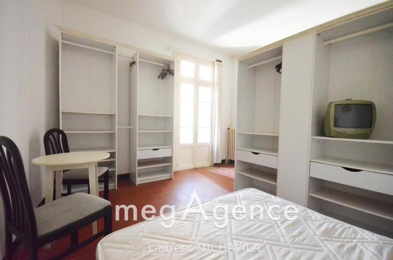 Maison - 247 m² - 14 pièces