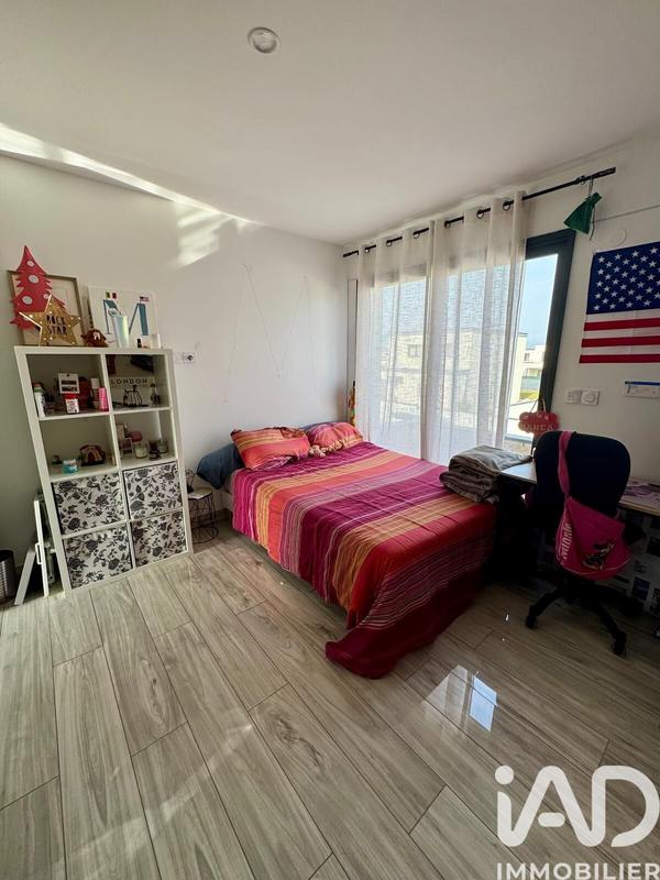 Maison - 147 m² - 9 pièces