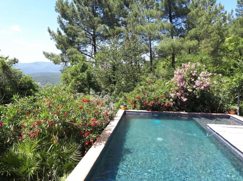 Maison - 155 m² - 10 pièces