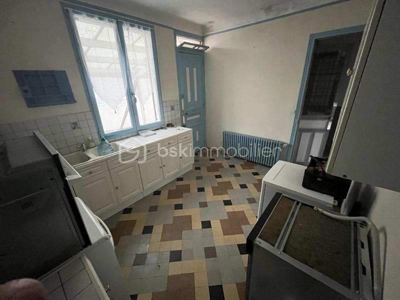 Maison - 215 m² - 5 pièces