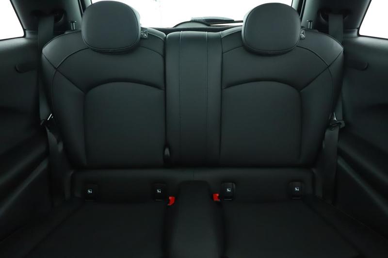 Mini Mini Cooper Edition Camden Bva7 3p 136 ch