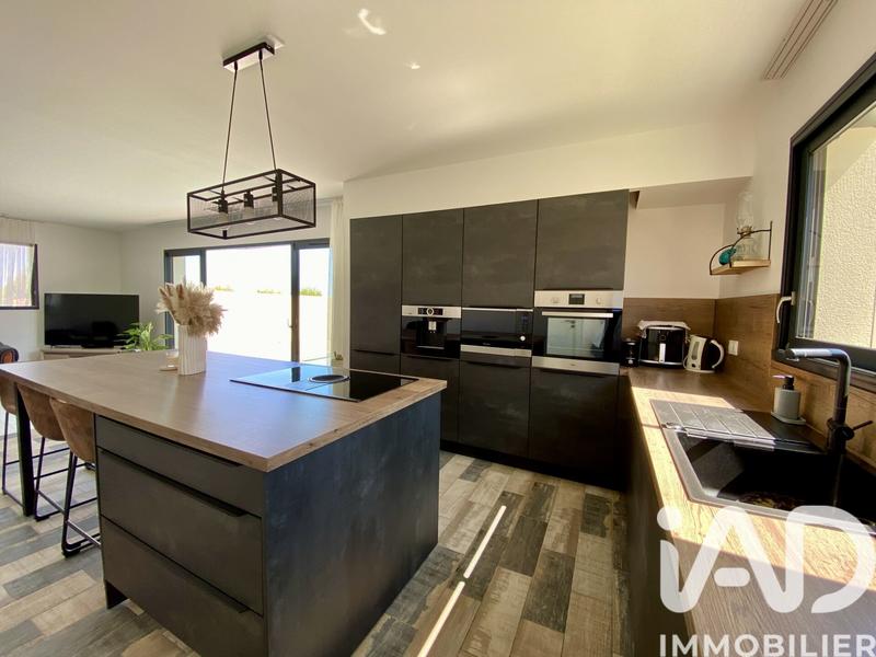 Maison - 125 m² - 5 pièces