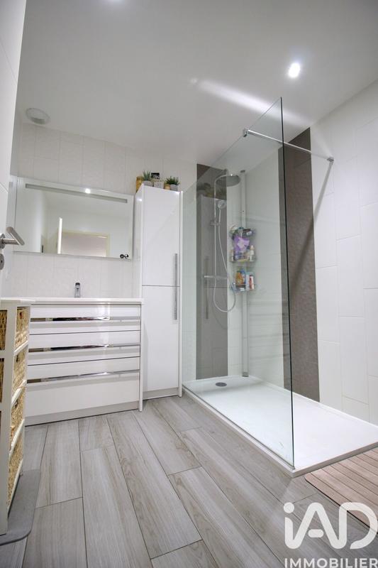 Maison - 93 m² - 4 pièces