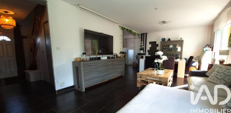 Maison - 137 m² - 6 pièces