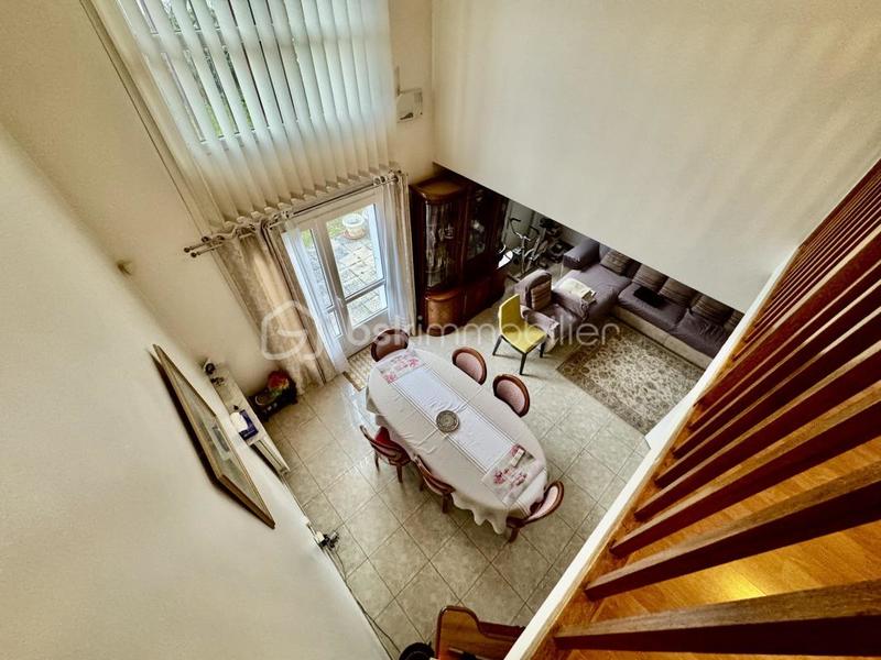 Maison - 105 m² - 5 pièces