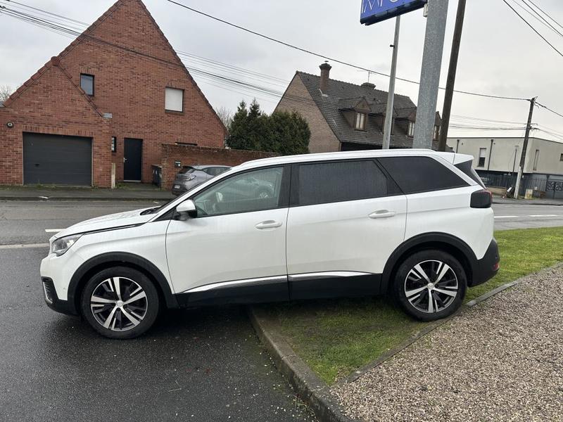 Peugeot 5008 Allure 1.5 BlueHDI 130 Bvm6