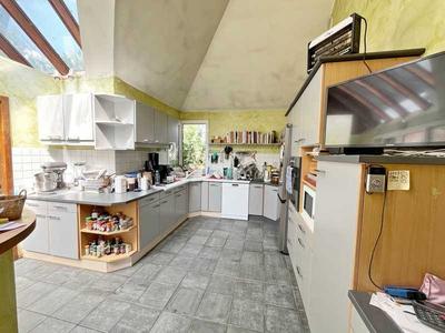Maison - 320 m² - 10 pièces