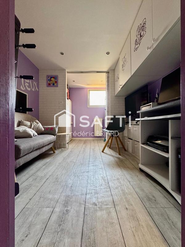 Maison - 136 m² - 7 pièces