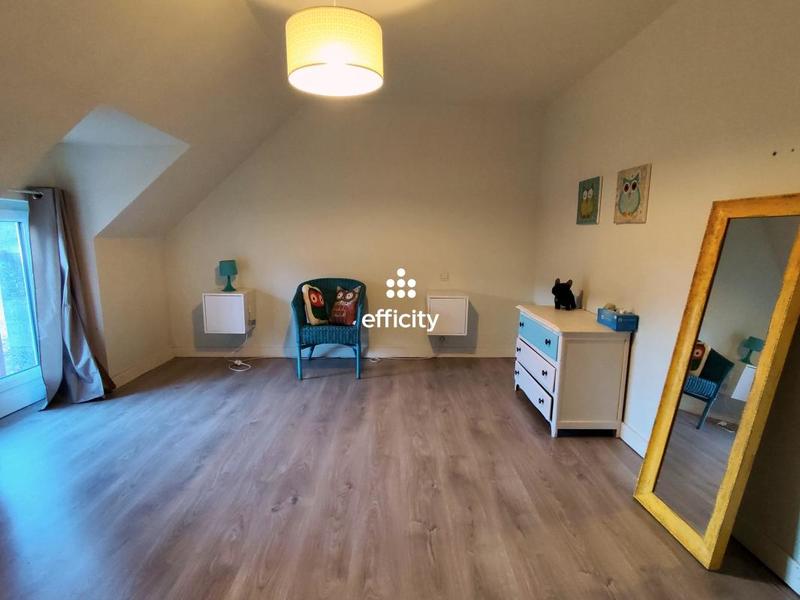 Maison - 96 m² - 4 pièces