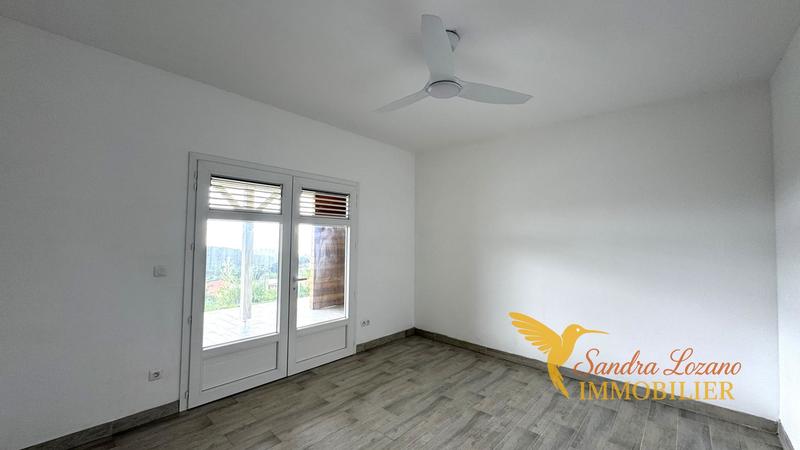 Maison - 158 m² - 5 pièces