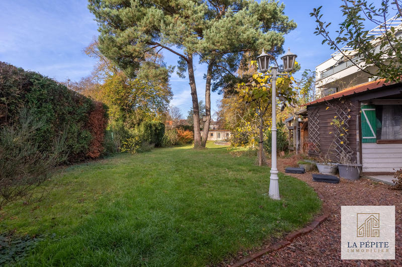 Maison - 152 m² - 6 pièces