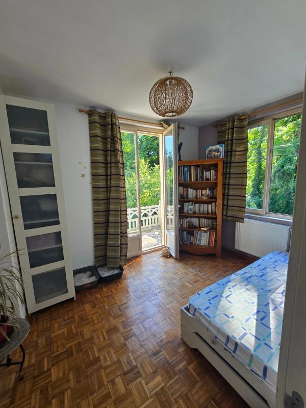 Maison - 167 m² - 7 pièces