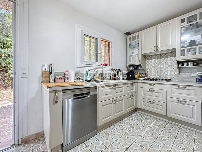 Villa - 155 m² - 5 pièces