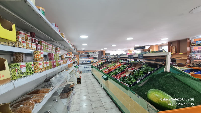 Immeuble - 8 pièces