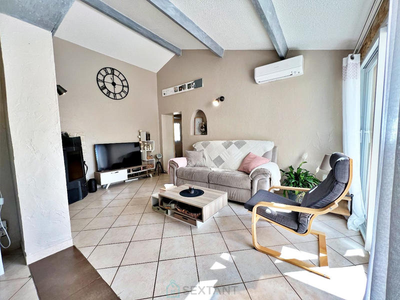 Maison - 94 m² - 5 pièces