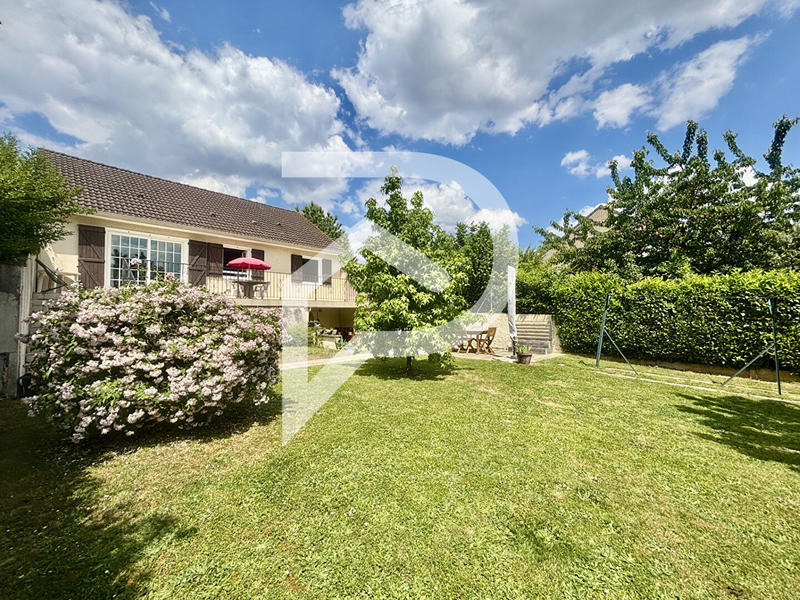 Maison - 87 m² - 5 pièces