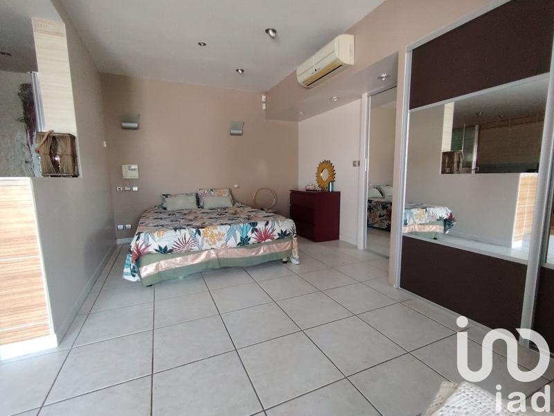 Maison - 237 m² - 5 pièces