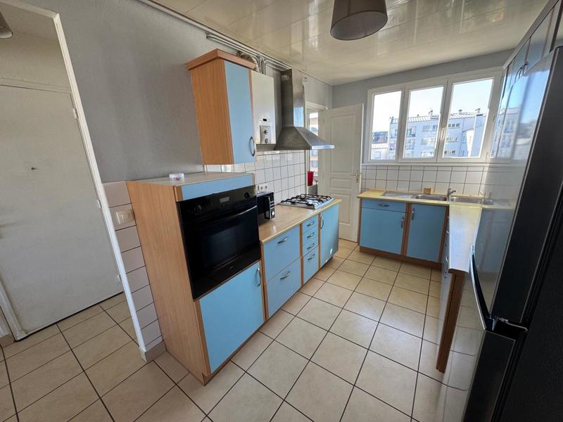 Appartement - 60 m² - 2 pièces