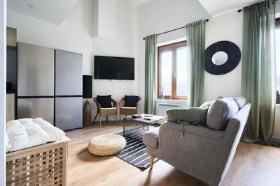 Duplex - 106 m² - 7 pièces